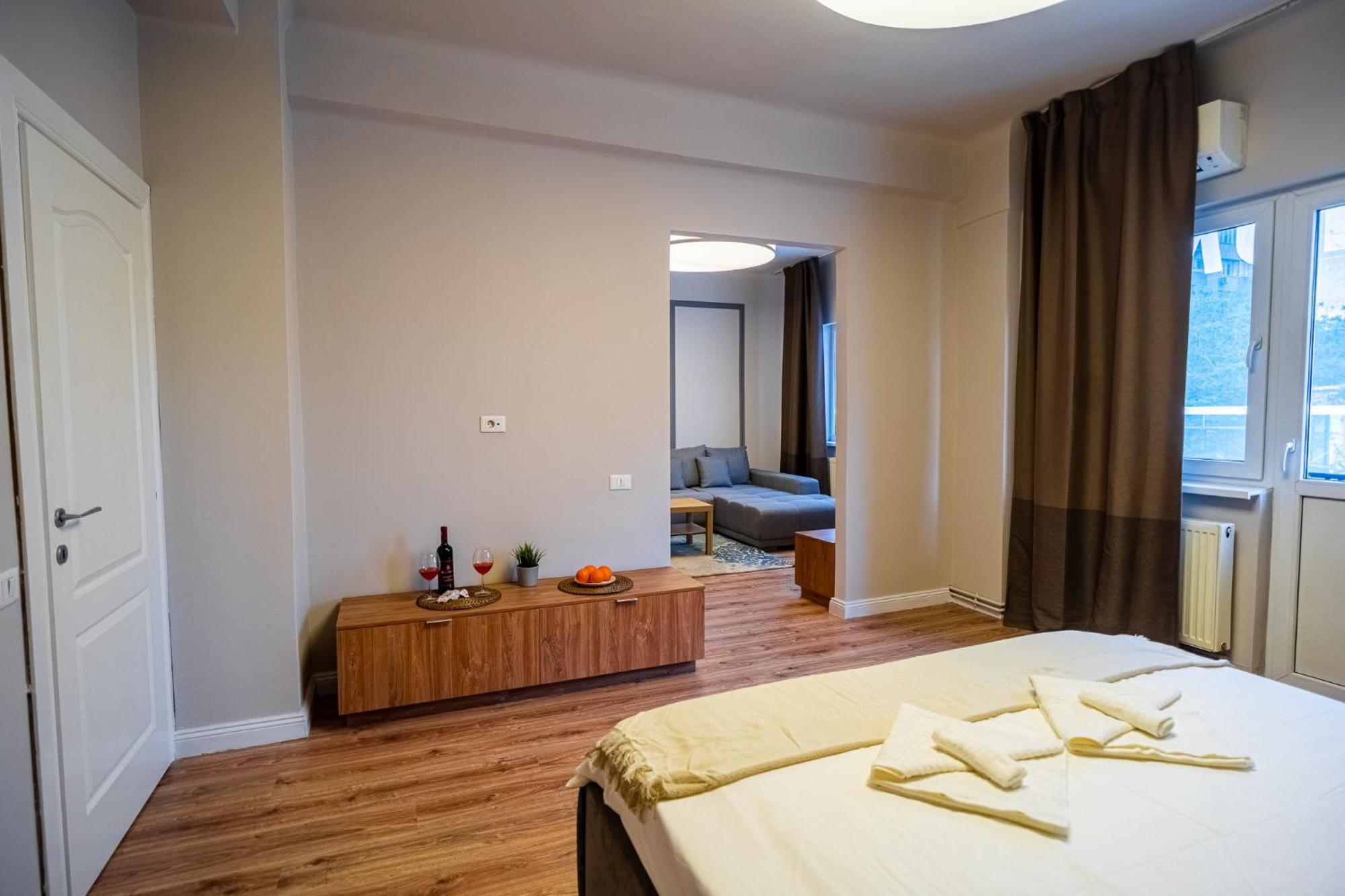 Cozy Apartments Near Calea Victoriei Bucharest Exterior photo